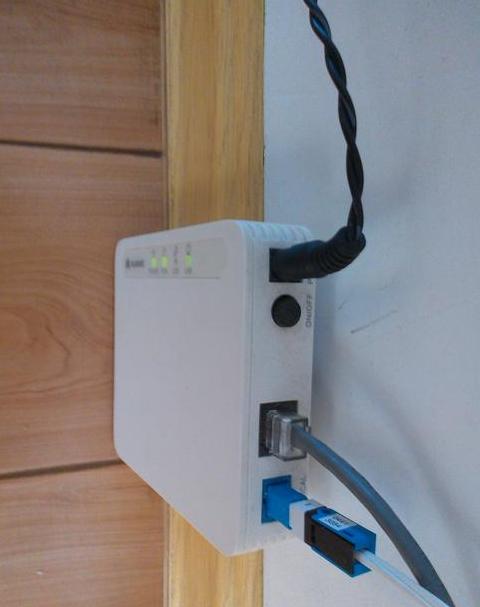 如何轻松查看家中WiFi连接设备